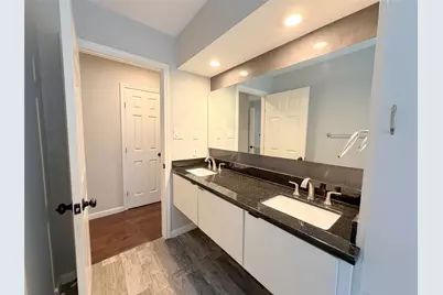 5019 Yarwell Drive, Houston, TX 77096 - Photo 27