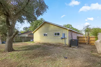 10027 Towne Mist Drive, Sugar Land, TX 77498 - Photo 21