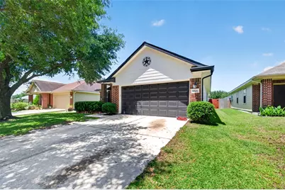 9507 Almond Glen Court, Houston, TX 77044 - Photo 3