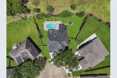 5703 Ashbury Trails Court, Sugar Land, TX 77479 - Photo 37