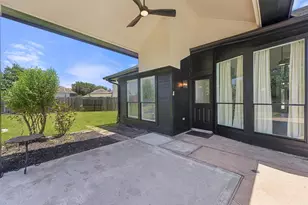 5703 Ashbury Trails Ct, Sugar Land, TX 77479 - Photo 33