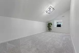 5703 Ashbury Trails Ct, Sugar Land, TX 77479 - Photo 31