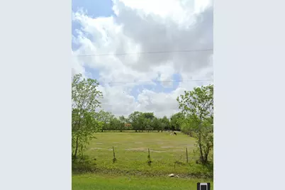 3301 Ohio Ave, League City, TX 77573 - Photo 3