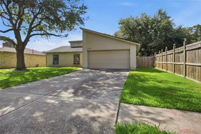 466 El Toro Lane, Webster, TX 77598 - Photo 3
