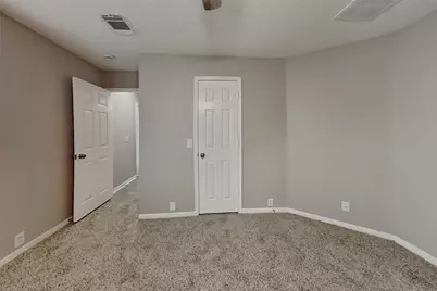 19307 Royal Isle Drive, Tomball, TX 77375 - Photo 7