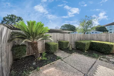 7545 Brompton Street #7545, Houston, TX 77025 - Photo 33
