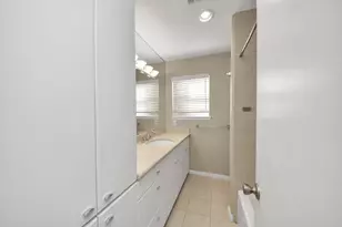 7545 Brompton St, Houston, TX 77025 - Photo 27