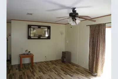 807 St Mary, Matagorda, TX 77457 - Photo 9