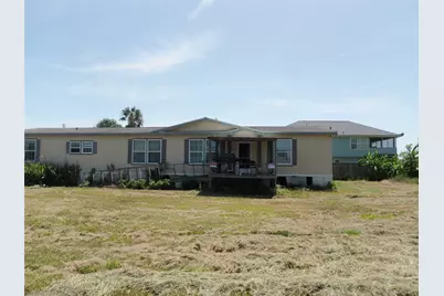807 St Mary, Matagorda, TX 77457 - Photo 3