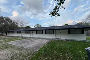 116 6th Ave, Nederland, TX 77627 - Photo 11