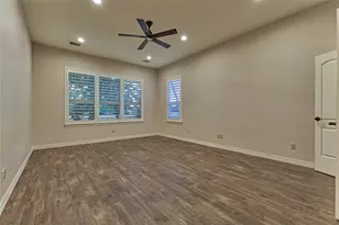 126 Hillsborough Dr W, Montgomery, TX 77356 - Photo 23