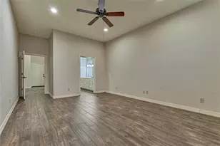 126 Hillsborough Dr W, Montgomery, TX 77356 - Photo 31