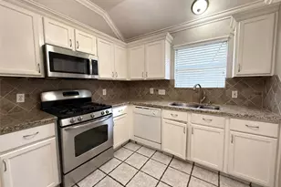 9106 Reagan Meadow Ct, Houston, TX 77064 - Photo 7