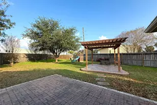9106 Reagan Meadow Ct, Houston, TX 77064 - Photo 19