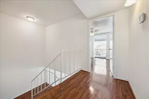 10147 Beekman Pl Dr, Houston, TX 77043 - Photo 13