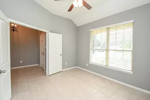 22515 Shibe Park Ct, Spring, TX 77389 - Photo 11