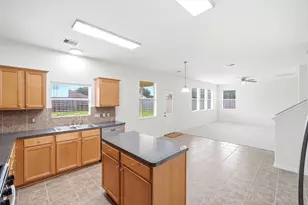 8306 Littlehip Hawthorn Dr, Baytown, TX 77523 - Photo 15