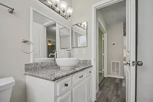 2730 Valley Forest Dr, Missouri City, TX 77489 - Photo 11