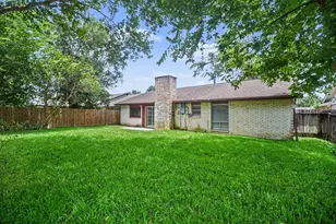 2730 Valley Forest Dr, Missouri City, TX 77489 - Photo 21