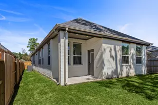 291 Mallards Rim Dr, Willis, TX 77318 - Photo 15