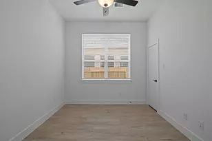 291 Mallards Rim Dr, Willis, TX 77318 - Photo 9