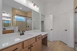 291 Mallards Rim Dr, Willis, TX 77318 - Photo 7