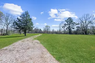 17343 Western Hill Dr, Conroe, TX 77302 - Photo 29