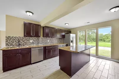 15503 Wandering Trail, Friendswood, TX 77546 - Photo 13