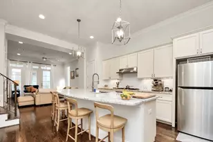 15623 Broad St, Sugar Land, TX 77478 - Photo 9