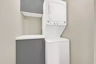 1817 Commonwealth St, Houston, TX 77006 - Photo 15