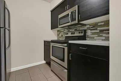 1817 Commonwealth Street, Houston, TX 77006 - Photo 11