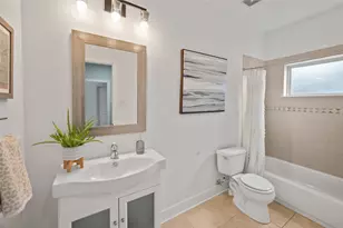 6500 Calder St, Houston, TX 77007 - Photo 9