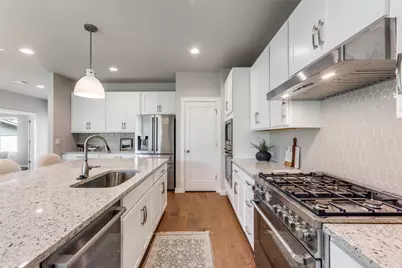 8012 Gault Street, Austin, TX 78757 - Photo 13