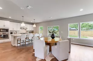 8012 Gault St, Austin, TX 78757 - Photo 17