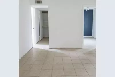 1800 Victoria Drive, Brownsville, TX 78521 - Photo 3