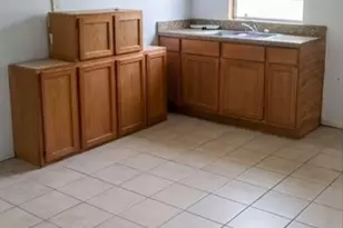 1800 Victoria Dr, Brownsville, TX 78521 - Photo 7