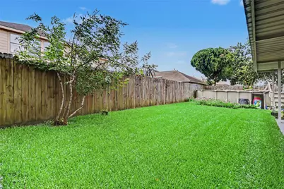 4802 Stone Bridge Street, Baytown, TX 77521 - Photo 31