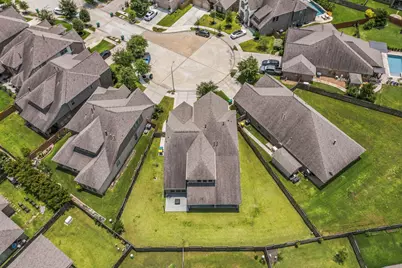 4105 Ashwood Hollow Lane, Spring, TX 77386 - Photo 3
