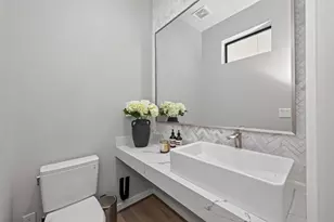 607 Memorial Heights Dr, Houston, TX 77007 - Photo 11