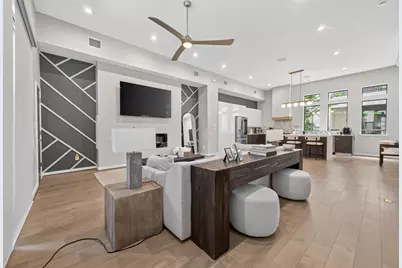 607 Memorial Heights Drive, Houston, TX 77007 - Photo 9