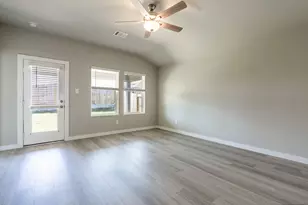 18615 Century Pne Ln, Conroe, TX 77316 - Photo 9