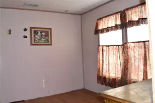 22 N Avenue D, Freeport, TX 77541 - Photo 11