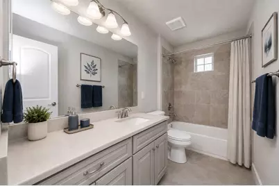 6243 Garden Lakes Lane, Sugar Land, TX 77479 - Photo 17
