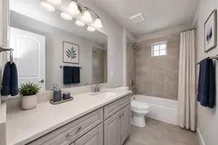 6243 Garden Lakes Ln, Sugar Land, TX 77479 - Photo 17