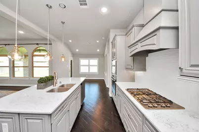 6243 Garden Lakes Lane, Sugar Land, TX 77479 - Photo 11