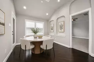 6243 Garden Lakes Ln, Sugar Land, TX 77479 - Photo 9