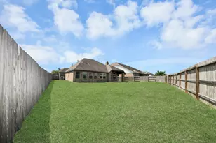 6243 Garden Lakes Ln, Sugar Land, TX 77479 - Photo 19