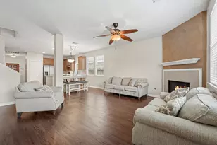 12819 Pecan Shores Dr, Houston, TX 77044 - Photo 11