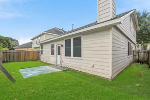 12819 Pecan Shores Dr, Houston, TX 77044 - Photo 25
