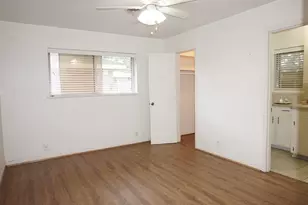 1716 Edna Ave, Bay City, TX 77414 - Photo 13